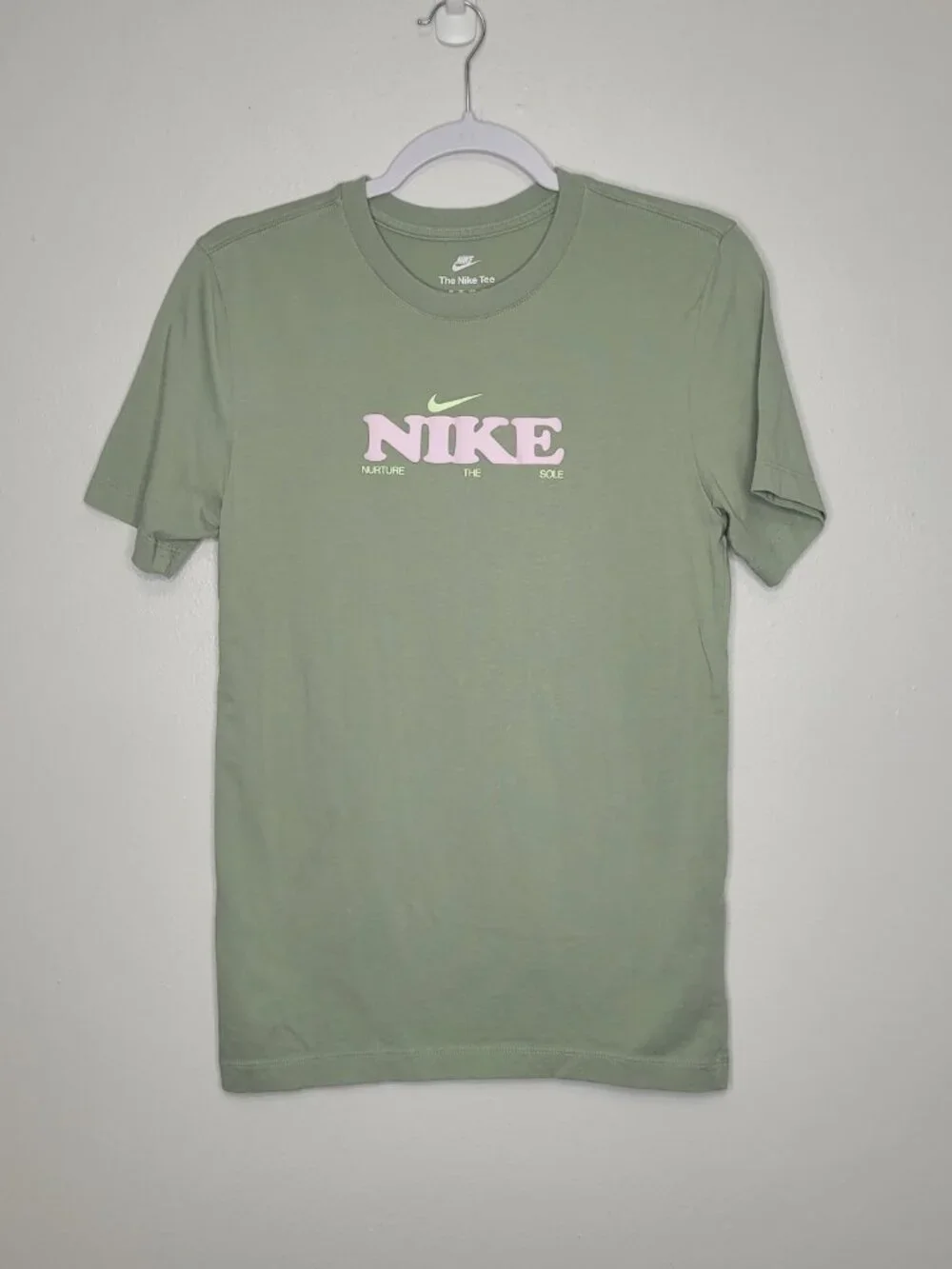 Nike shirt lot green and tan short sleeve minimalist classic casual shirt xs